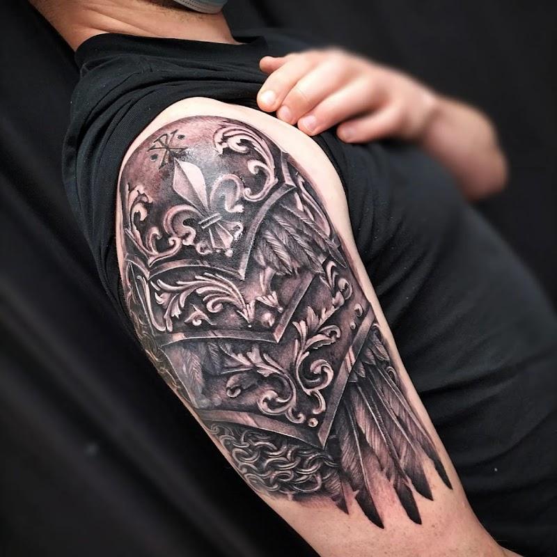 Metal Machine Tattoo Studio - Photo 2